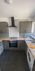 3 bedroom House To Let - Photo 3