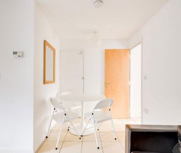 4 bedroom house to rent - Photo 4