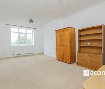 Studio Flat to rent - Burch Road, Gravesend, DA11 - Photo 1