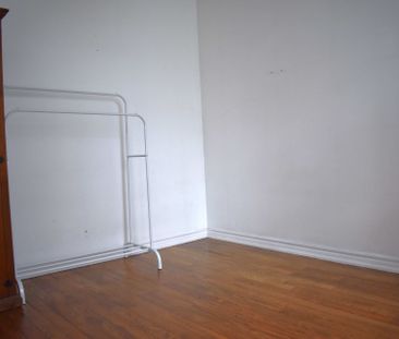 For Lease - 966 Dundas Street, Toronto, Ontario - Photo 3