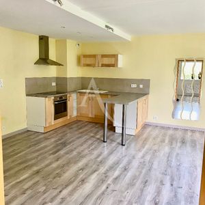 Location Appartement 2 pièces 50m² - Photo 2