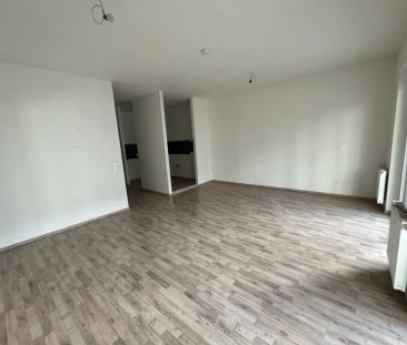 Kompakte günstige 2 -Zimmer Erdgeschoßwohnung mit 35 m² Terrasse- u... - Photo 3