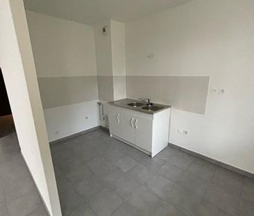 Appartement - T3 - OYONNAX - Photo 5