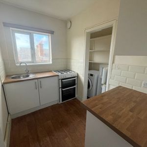 Musters Court, Nottingham, NG2 - Photo 2