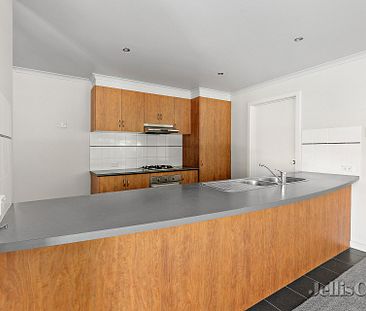 3 McPhie Place, Lake Gardens - Photo 1