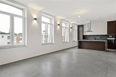Appartement te huur - Foto 2