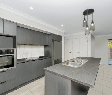 Just Like New - Photo 4