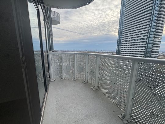 For Lease - 8 Interchange Way Unit# 1515, Vaughan, Ontario - Photo 1