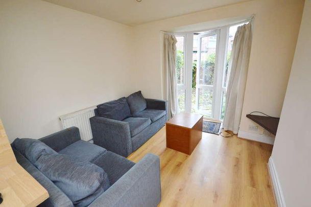 Kingswood Road, Fallowfield, Manchester, M14 - Photo 1