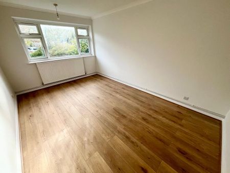 2 bedroom ground floor maisonette to rent - Photo 5