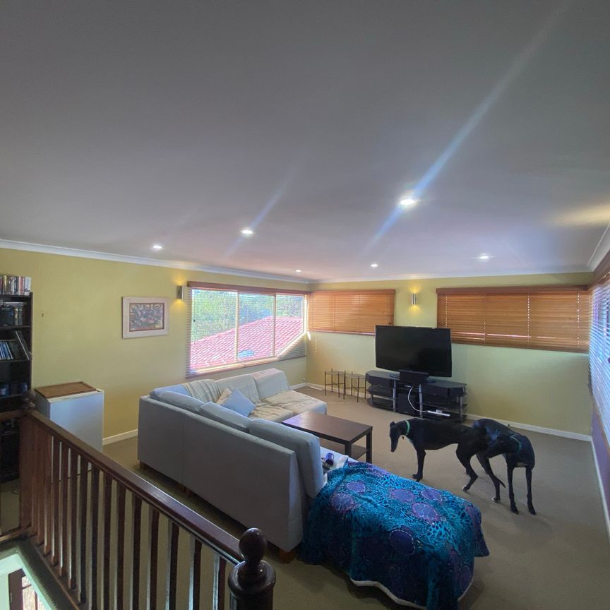 Cloverdale - Photo 1