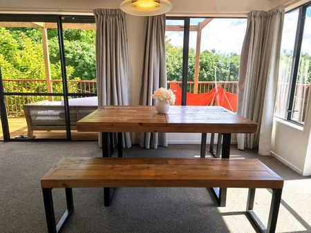 Ideal Family Living | 3 Mins to Sylvia Park - Photo 3