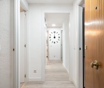 Calle Matilde Hernández, Madrid, Community of Madrid 28019 - Photo 6