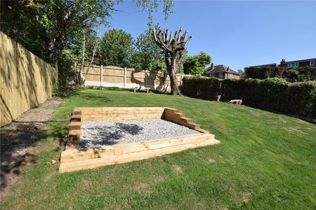 50, Talbot Avenue, Moortown, Leeds, West Yorkshire, LS17 6SB - Photo 2