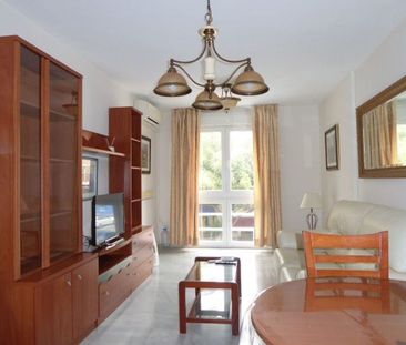 Alquiler de piso en Avenida de Carlos Haya, 55 - Photo 3