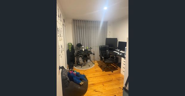 For Rent – Spacious 3-Bedroom Home with Modern Comforts - Photo 1