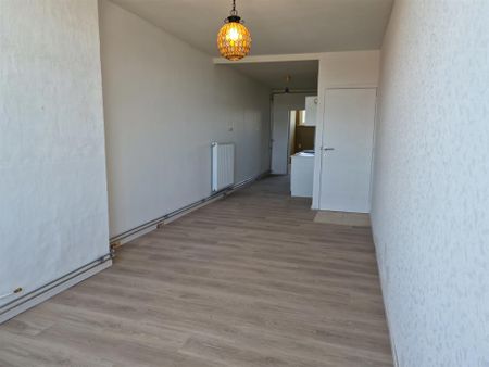 Studio met aparte slaapkamer op de 2e verdieping te Turnhout - Photo 3