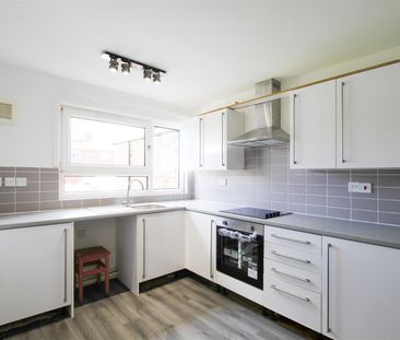 Abbey Place, Waterbeach - Photo 3