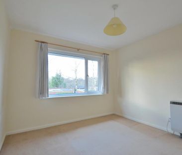 2 bedroom maisonette to rent - Photo 3