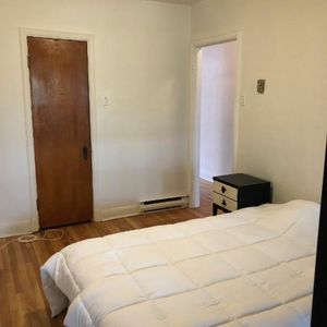 Logement 3 1/2 à louer à Villeray - Photo 2