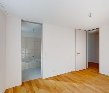 Grosse, helle und sehr moderne Wohnung mit Top Aussicht über Reiden - Photo 3
