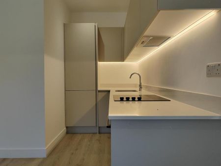 1 bedroom apartment to rent - Photo 5