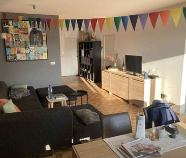 Huisgenoot gezocht in gezellig en lichtrijk appartement - Photo 1