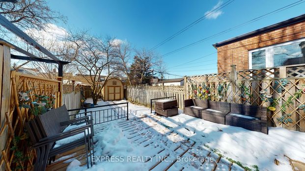 For Lease - 146 Blackthorn Avenue Unit# Lower, Toronto, Ontario - Photo 1