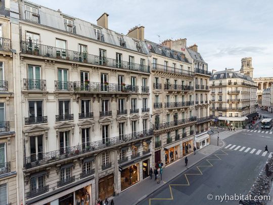 Logement à Paris, Location meublée - Photo 1