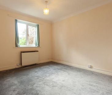 2 bedroom semi-detached bungalow to rent - Photo 5