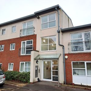 2 bedroom property to rent - Photo 2