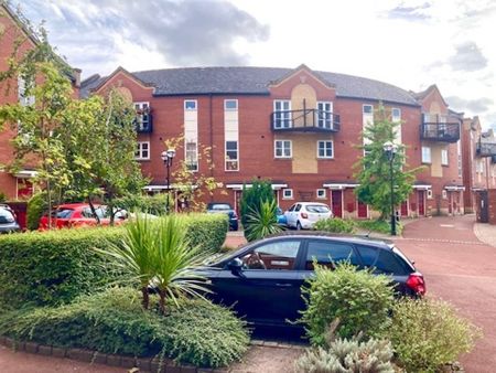 Studio Flat, William Jessop Court, M1 - Photo 4