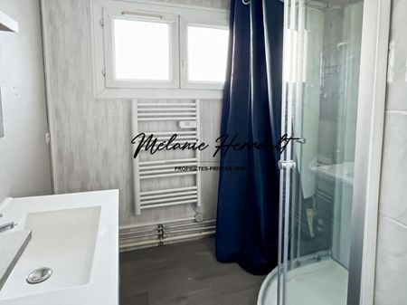 Location Maison 2 pièces 32m² PARIGNE L EVEQUE 72250 - Photo 4