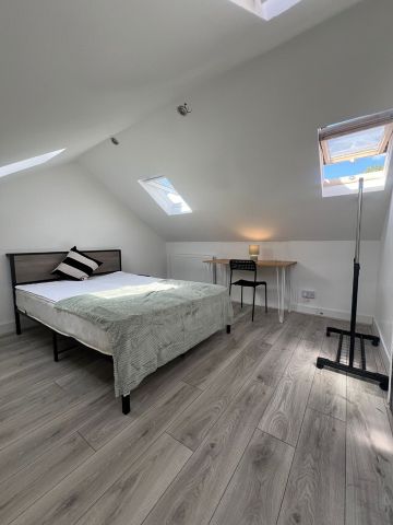 4 Bed Terraced House, Morley Road, E15 - Photo 4