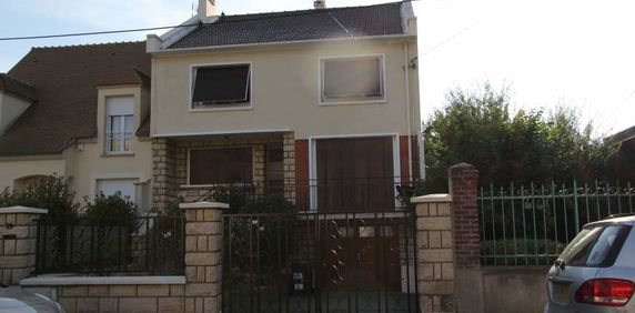 CHAMBRE DANS MAISON EN CO-LOCATION – 1 PIECE – 10 M² - Photo 2