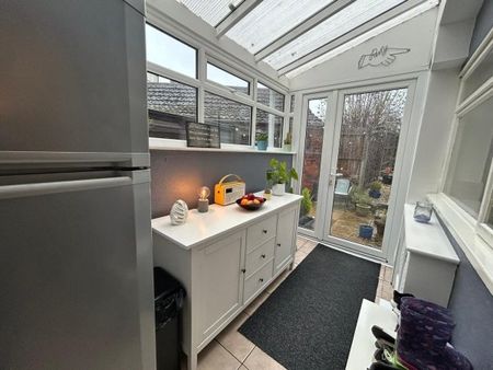 Thornborough road, Coalville, LE67 - Photo 2