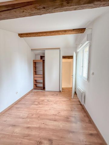 Location Appartement 3 pièces 79m² MAUGUIO 34130 - Photo 3