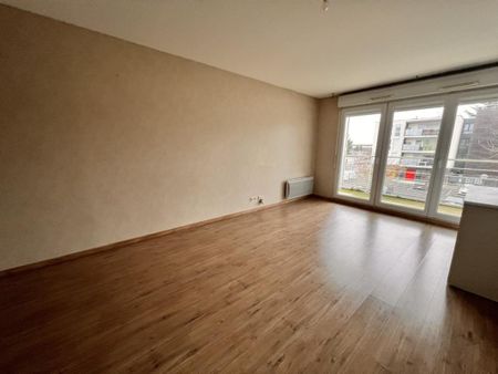 Location Appartement 2 pièces 49m² TOURS 37100 - Photo 2