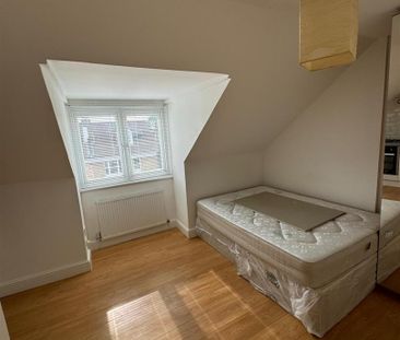 Elm Grove, Cricklewood - Photo 3