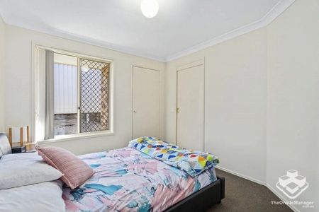 Spacious 4-Bedroom Family Home in Prime Parkwood Location - Photo 5