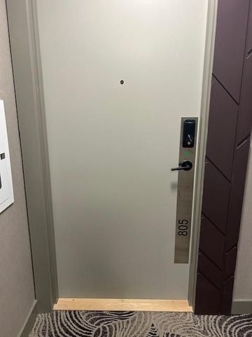 For Lease - 5105 Hurontario Street Unit# 805, Mississauga, Ontario - Photo 3