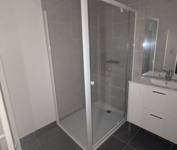 Location Appartement 2 pièces 42m² ST JEAN DE LA RUELLE 45140 - Photo 2