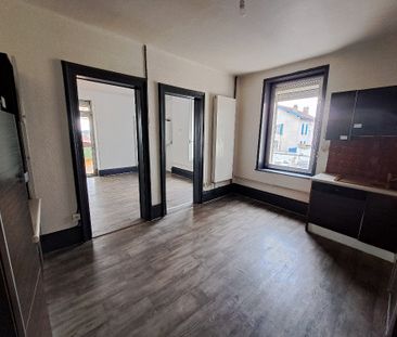 Location Appartement 4 pièces 109m² - Photo 1