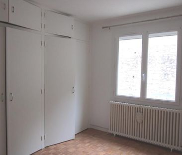 APPARTEMENT AVEC PARKING COUVERT CHAUVIGNY - T 3 - 82,17 m2 - Photo 3