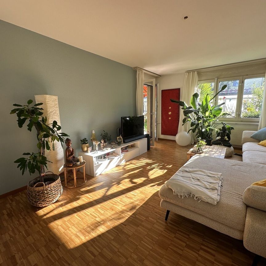 APPARTEMENT 31/2 PIÈCES À ZURICH - DISTRICT 9 ALTSTETTEN, MEUBLÉ, TEMPORAIRE - Photo 1