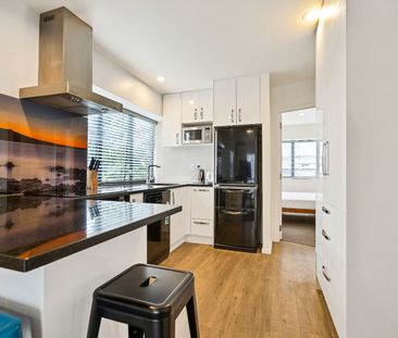 Furnished Townhouse - Secure Gated Community - Photo 2