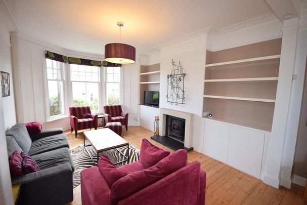 3 bedroom terraced house to rent - Photo 1