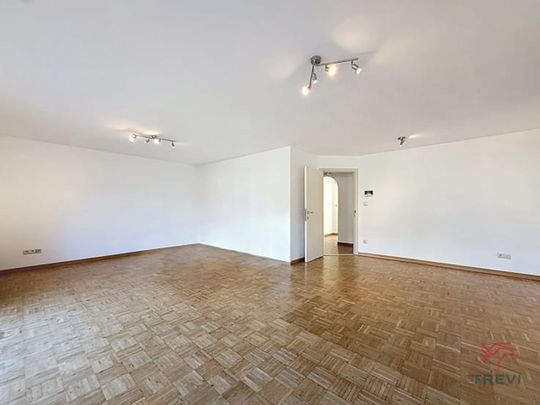 Appartement te huur - Photo 1