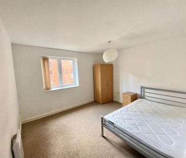 2 Bedroom Apartment To Rent - Photo 2