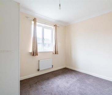 3 bedroom detached house to rent - Photo 3